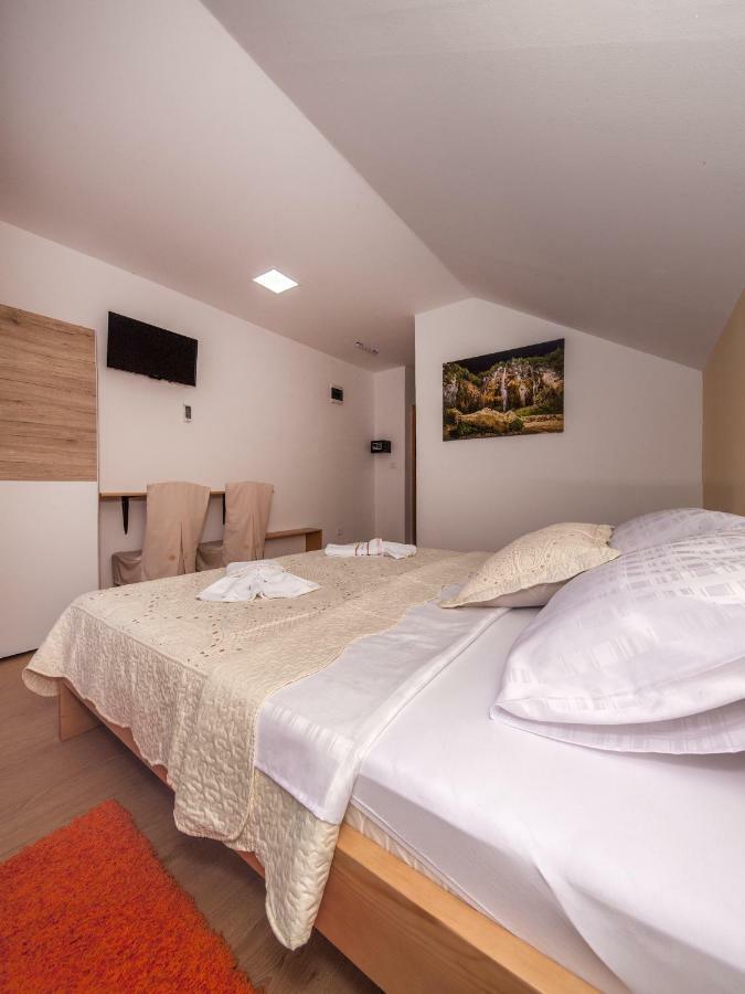 Plitvice Rooms Smoljanac Quarto foto
